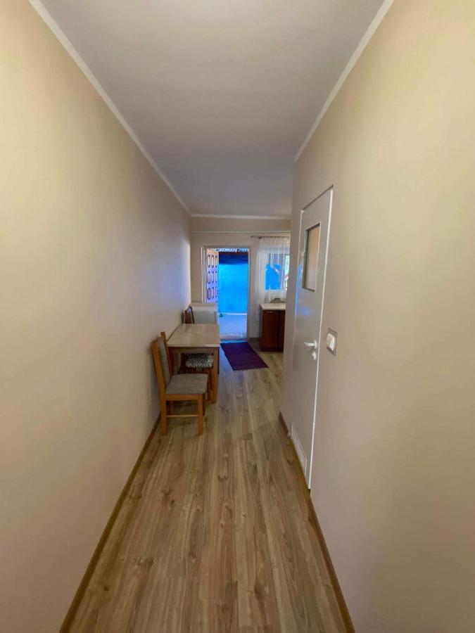 Jasmin Apartment Budry ภายนอก รูปภาพ
